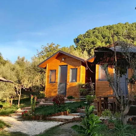 Bujtina Musta Country house Berat