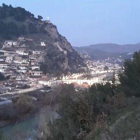 Casa rural Bujtina Musta *