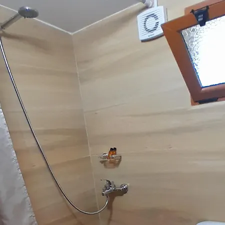 Bujtina Musta Berat