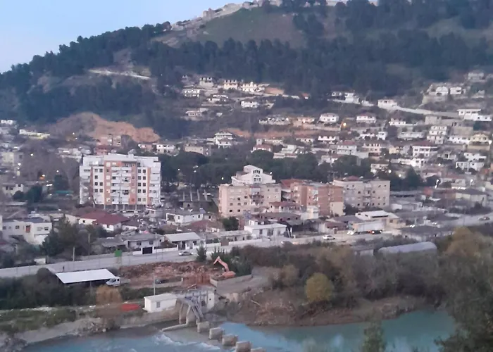 Casa rural Bujtina Musta Berat